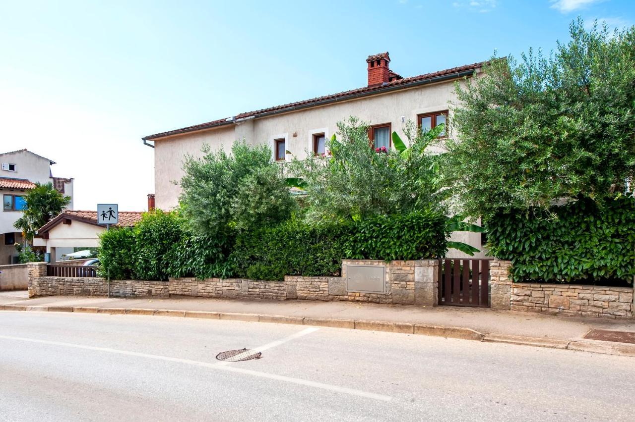 Apartman Near Beach Pelagic Sea View Rovigno Esterno foto